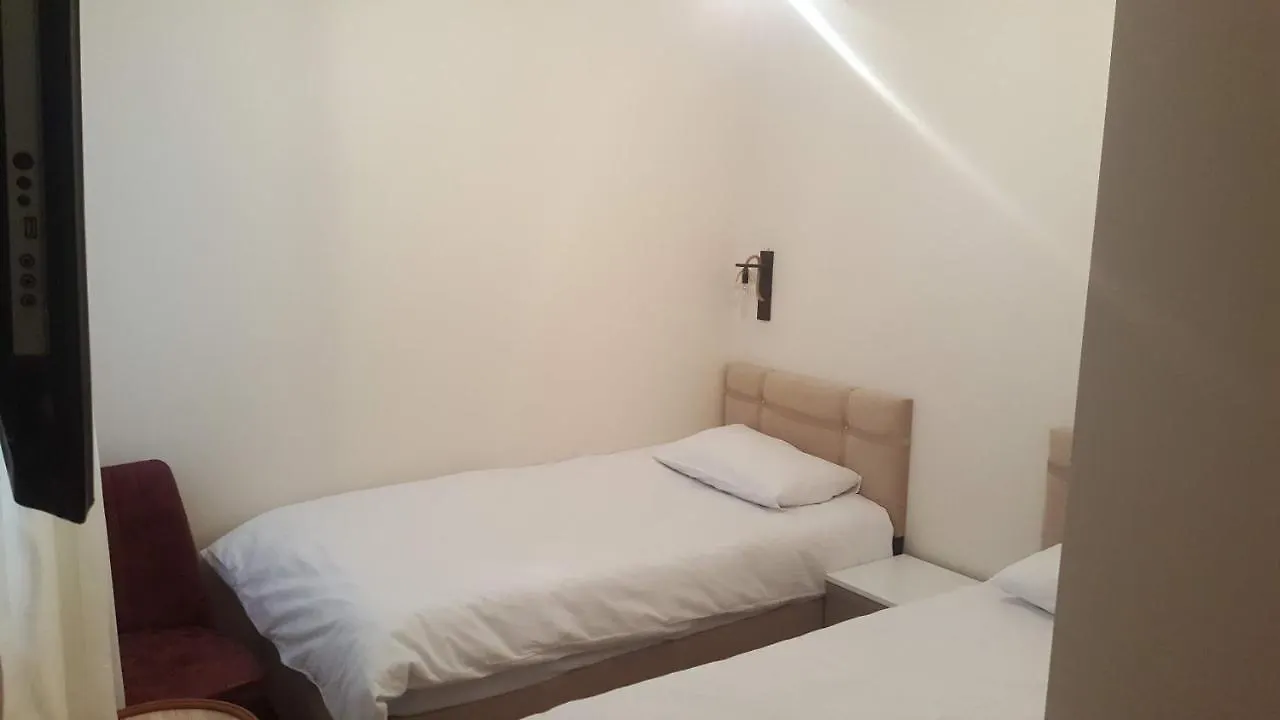 Sweet Home Taksim Otel Стамбул 2*,  Турция